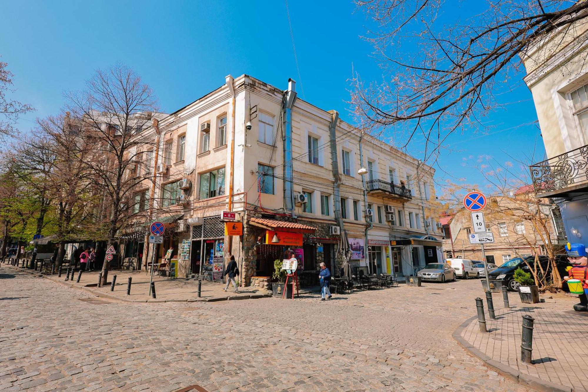 Rezis Sweet Home Тбилиси Экстерьер фото